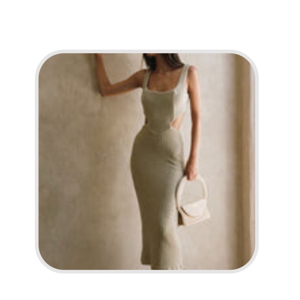 Elegant Cream Midi Dress